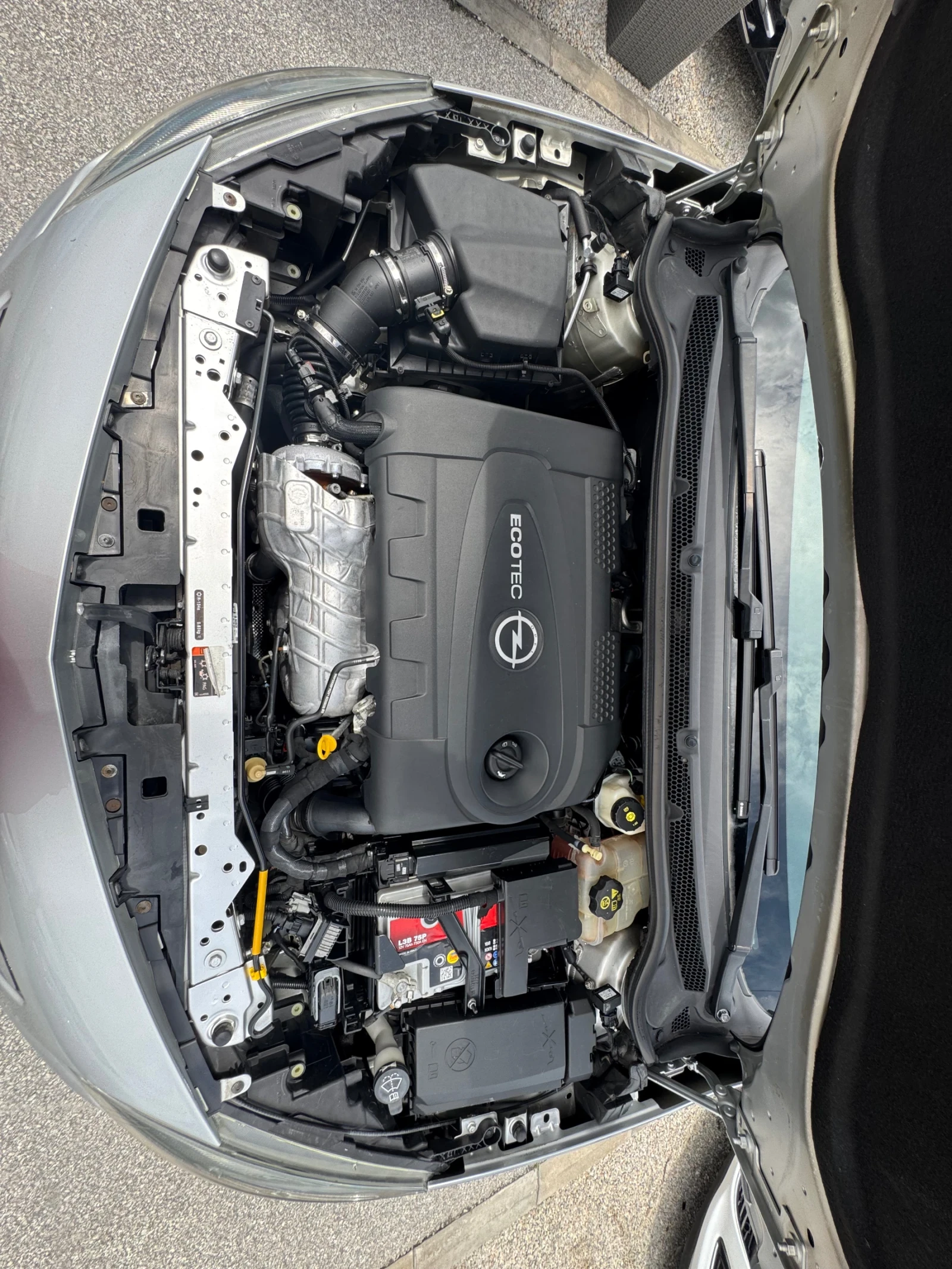 Opel Astra 2.0D    2012 Automatic, снимка 15 - Автомобили и джипове - 54417246