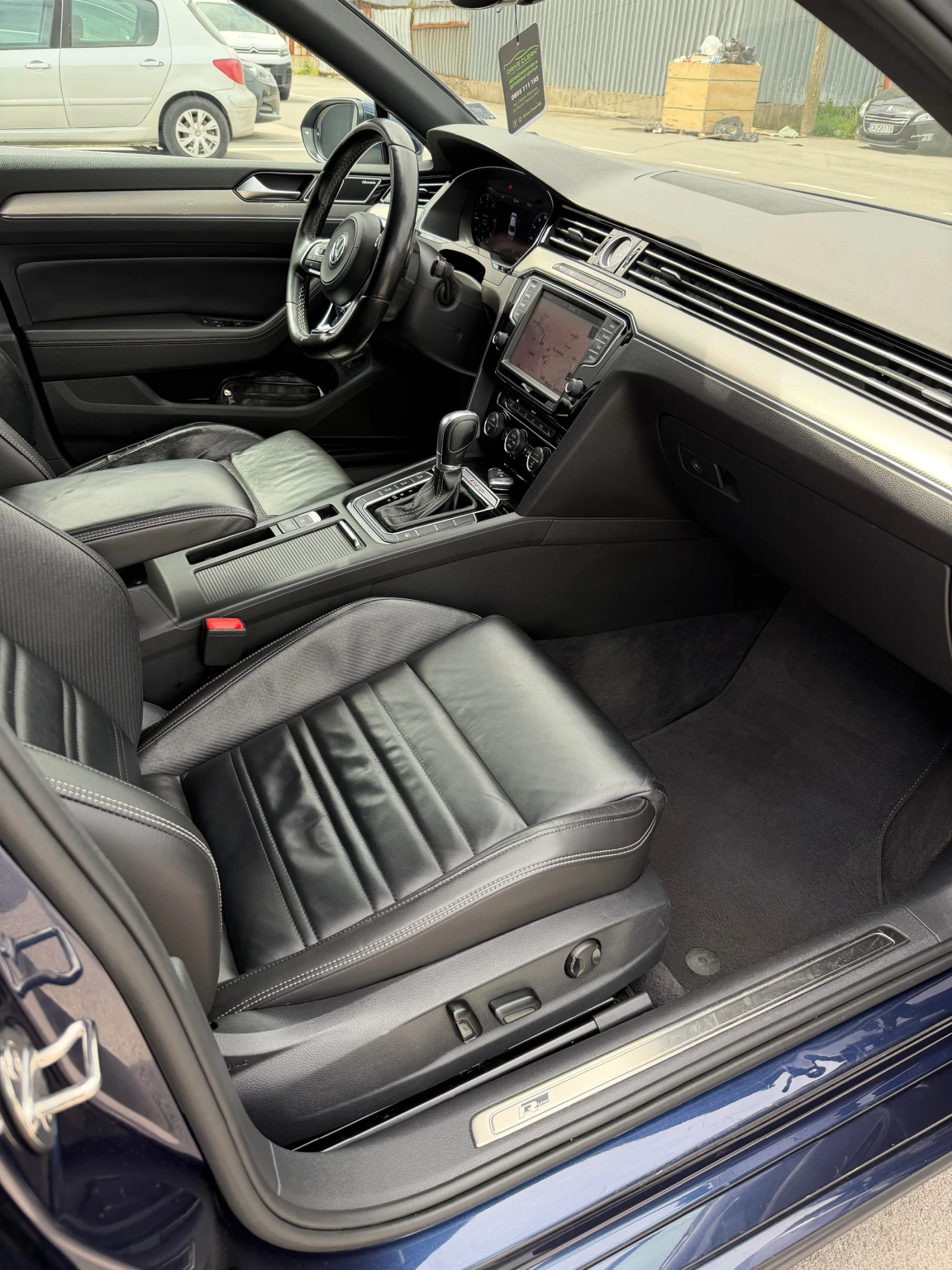 VW Passat 2.0 TDI 190 к.с. 4Motion R-Line DSG, снимка 12 - Автомобили и джипове - 54455369