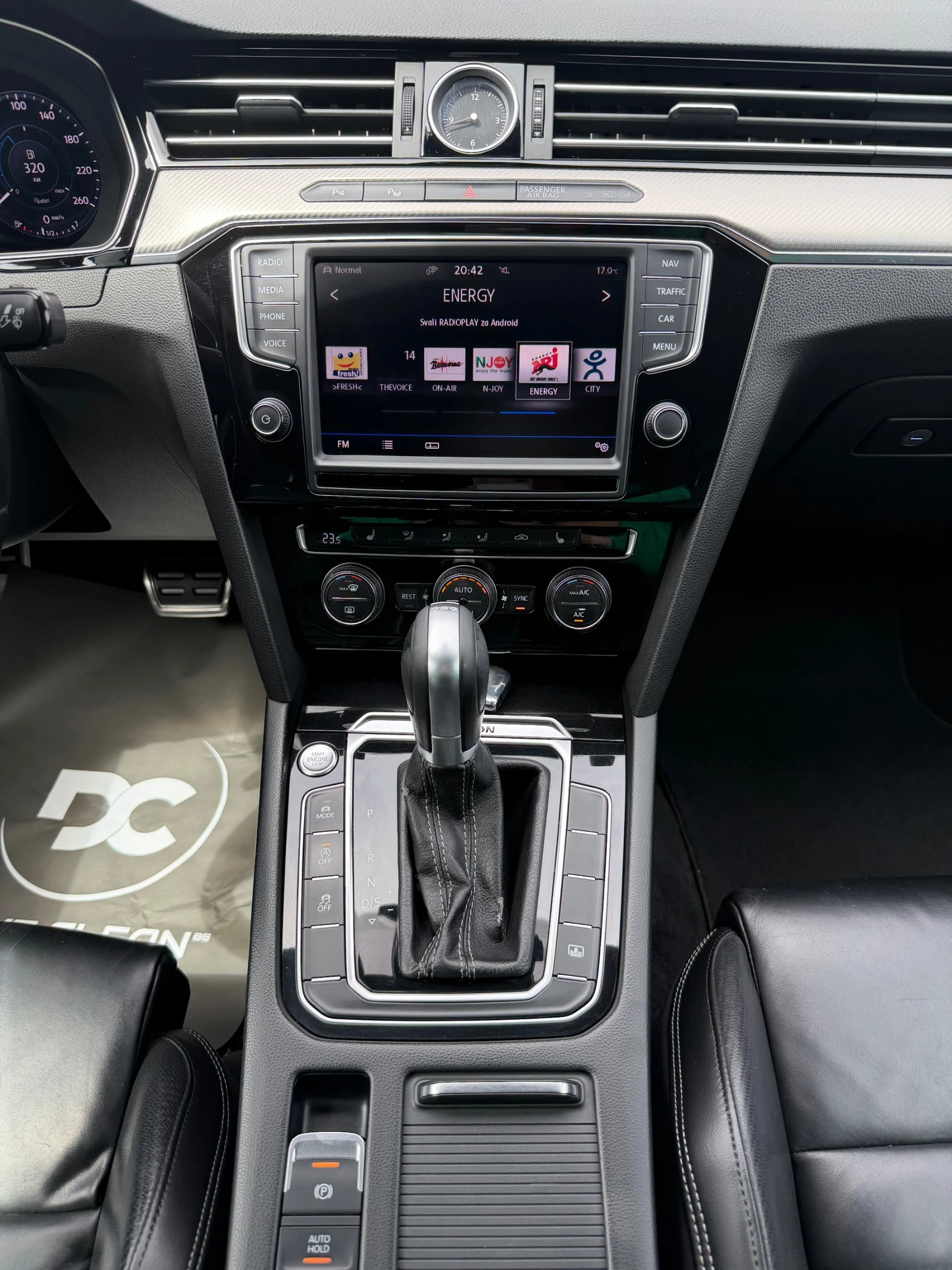 VW Passat 2.0 TDI 190 к.с. 4Motion R-Line DSG, снимка 10 - Автомобили и джипове - 54455369