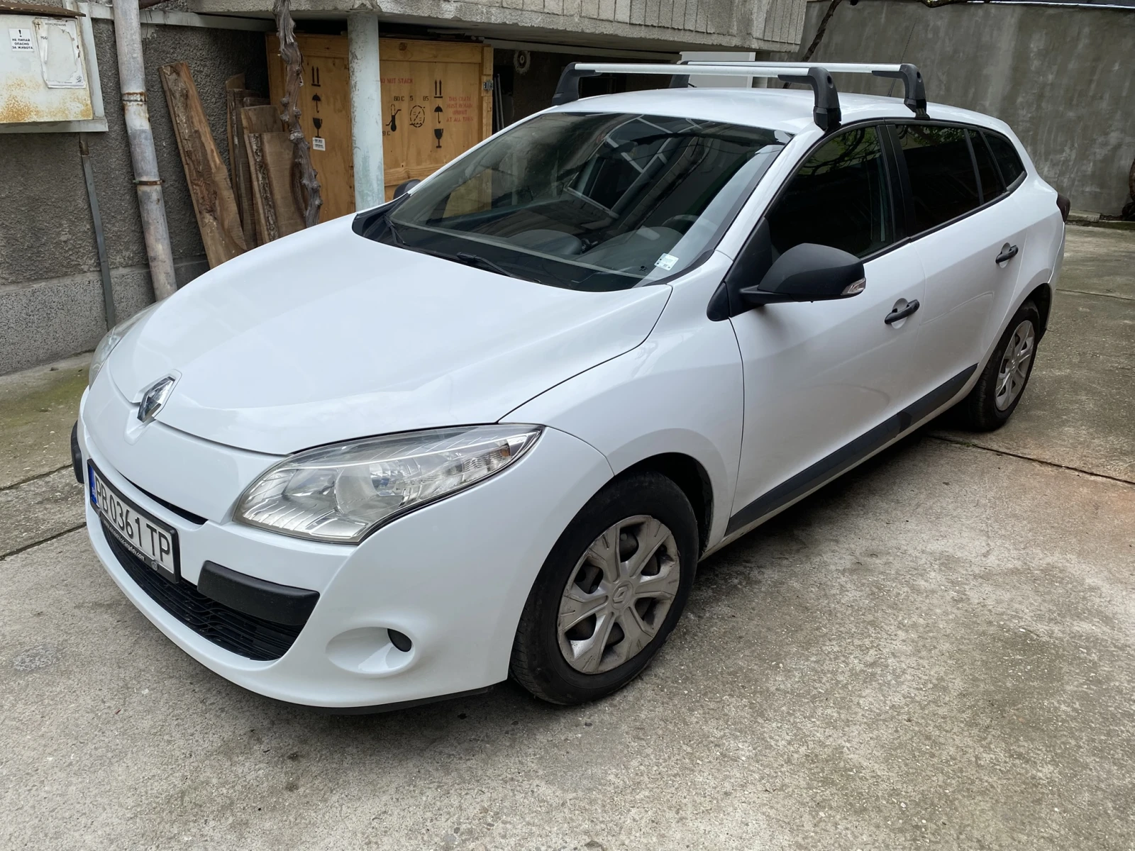Renault Megane комби, снимка 2 - Автомобили и джипове - 54516274
