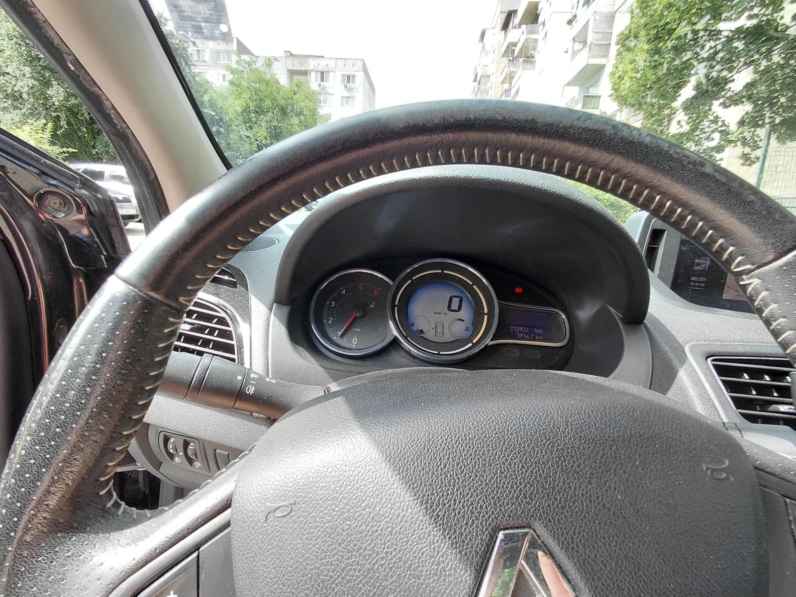 Renault Fluence, снимка 5 - Автомобили и джипове - 55033749