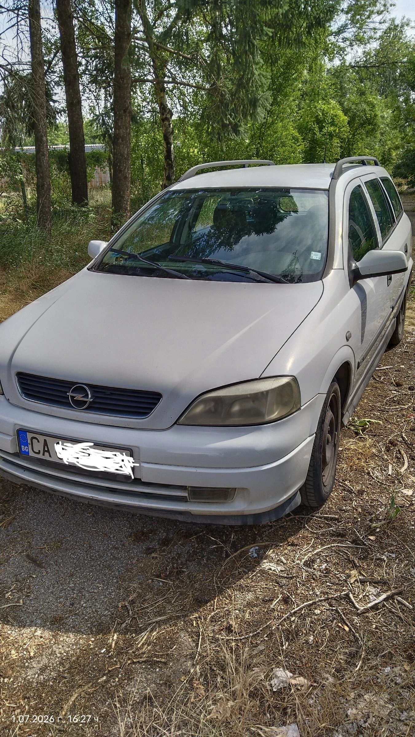 Opel Astra 1, 7 дти, снимка 4 - Автомобили и джипове - 55122045