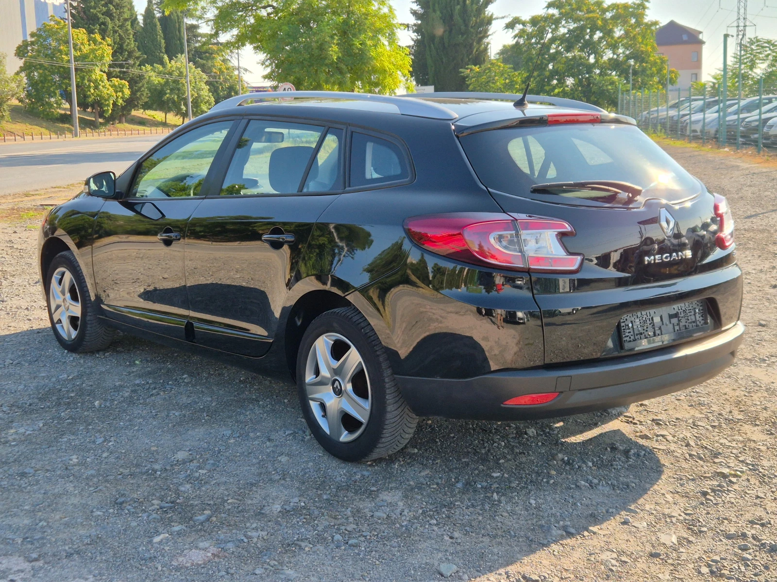 Renault Megane 1.5DCI 110�.�. | Mobile.bg � ����������� 3