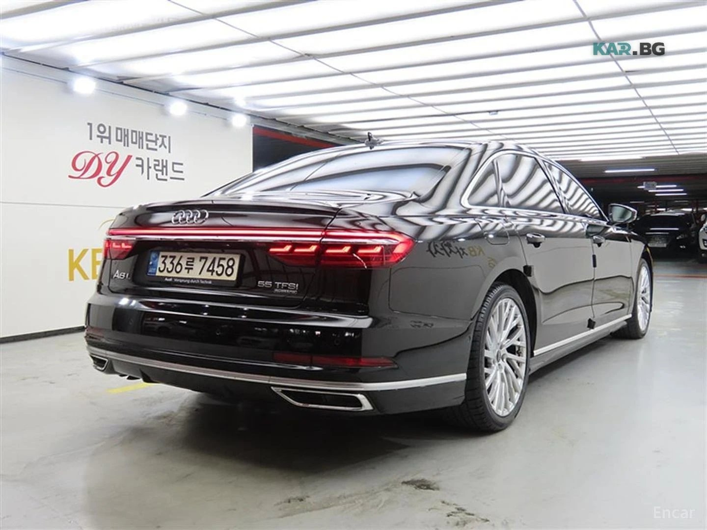 Audi A8 55 TFSI QUATTRO LWB* МОНИТОРИ* 360* HUD* МАСАЖИ, снимка 4 - Автомобили и джипове - 55375792