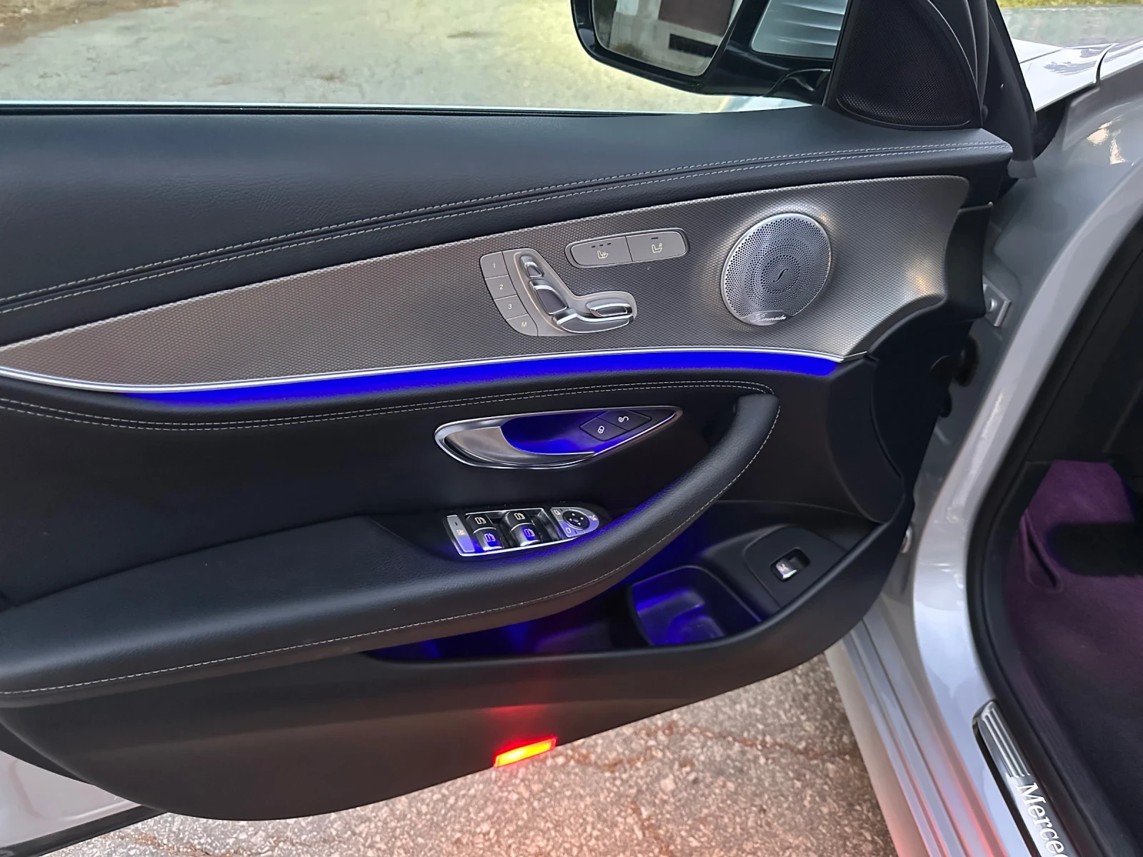 Mercedes-Benz E 220 ДИГИТАЛ, снимка 8 - Автомобили и джипове - 55737265