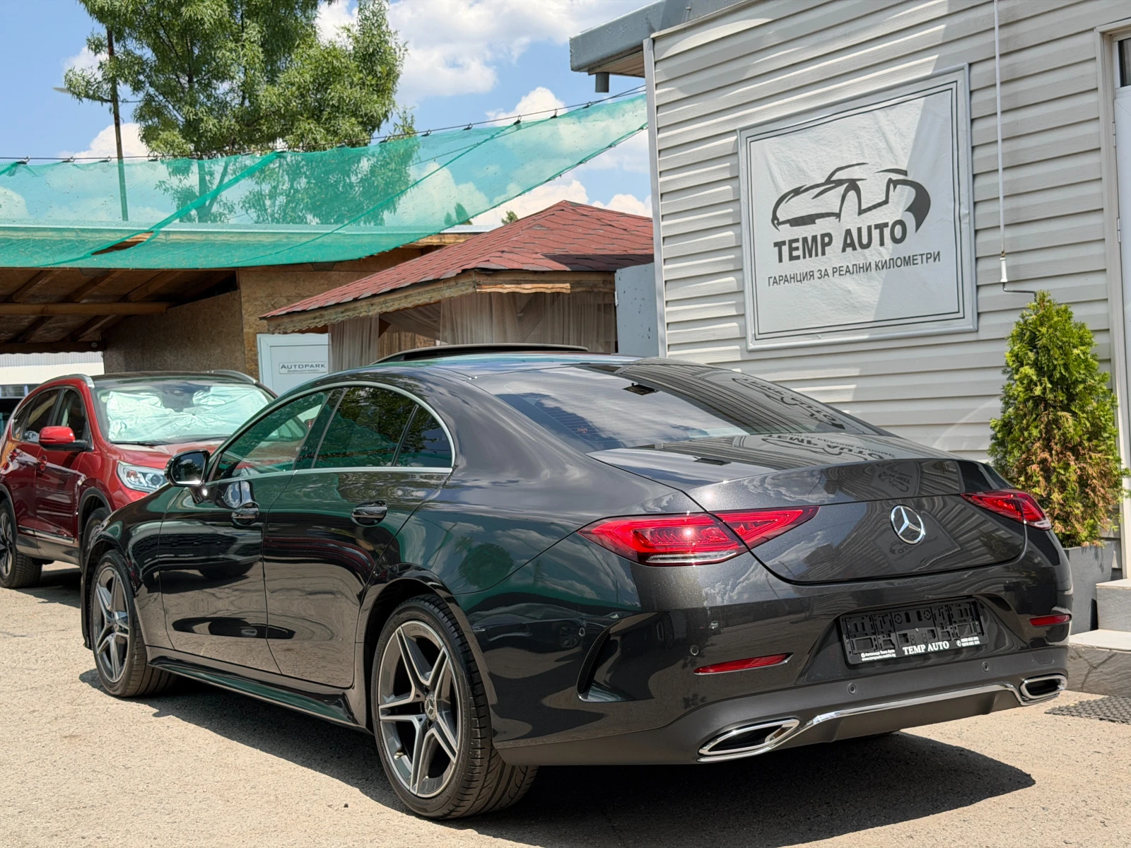 Mercedes-Benz CLS 350 4Matic AMG Line* ПЪЛНА СЕРВИЗНА ИСТОРИЯ В Mercedes, снимка 4 - Автомобили и джипове - 55780175