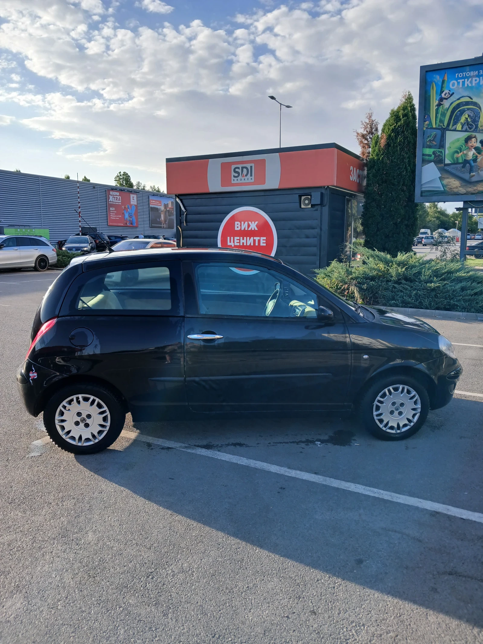 Lancia Ypsilon, снимка 4 - Автомобили и джипове - 55879413