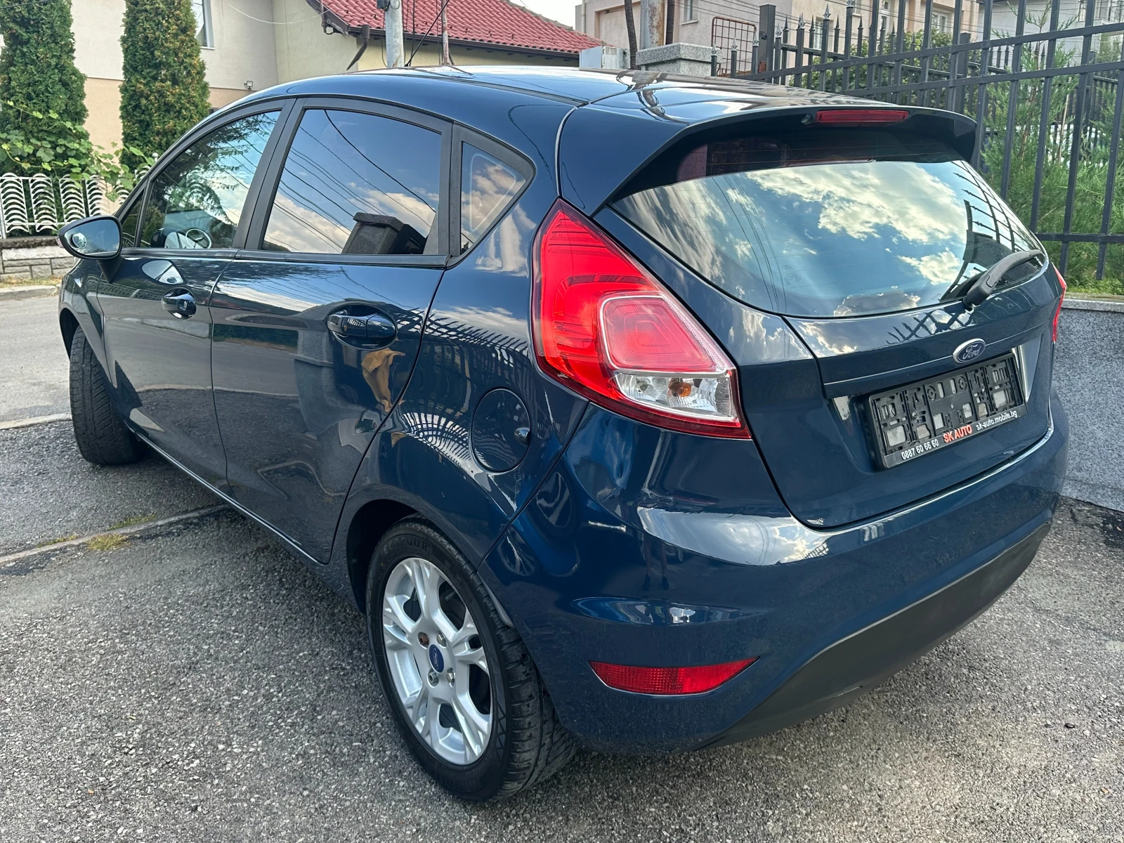 Ford Fiesta 1.25i-EURO5В-KLIMATIK-2013g-FACELIFT, снимка 4 - Автомобили и джипове - 55906285