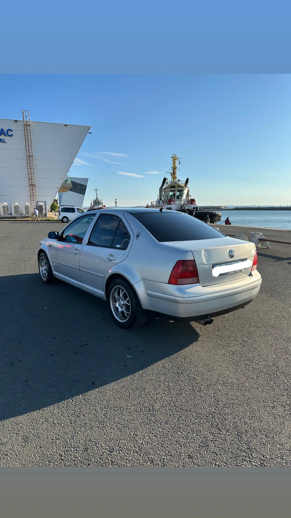 VW Bora 1.9TDI, снимка 2 - Автомобили и джипове - 56145715