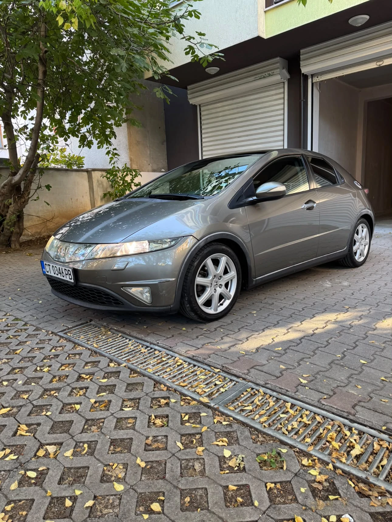 Honda Civic EXECUTIVE, снимка 2 - Автомобили и джипове - 56598846