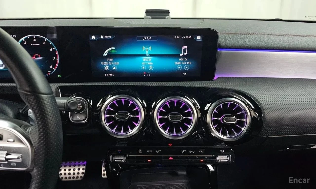 Mercedes-Benz CLA, снимка 12 - Автомобили и джипове - 56738102