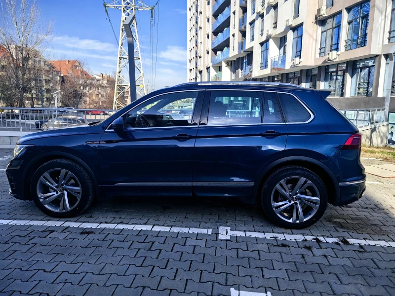 VW Tiguan 2.0TDI R-LINE, снимка 7 - Автомобили и джипове - 48423156