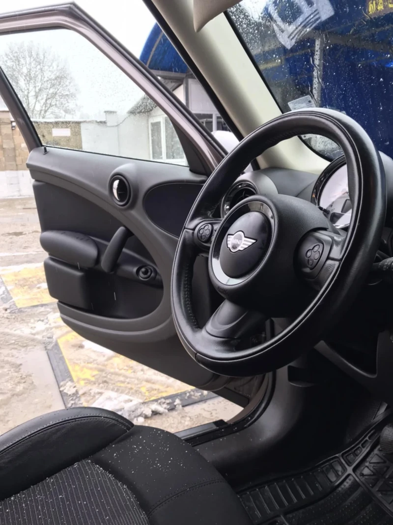 Mini Countryman 1.6d 4x4, снимка 7 - Автомобили и джипове - 49144502