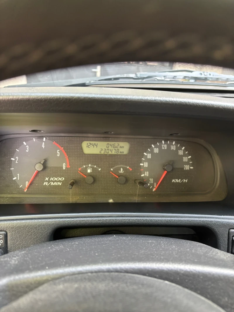 Nissan Terrano 3.0 154 hp.     Автомат     Къса База, снимка 5 - Автомобили и джипове - 51962836