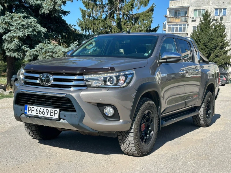 Toyota Hilux Invicible 50th Anniversary ГАРАНЦИОНЕН, снимка 2 - Автомобили и джипове - 51517025