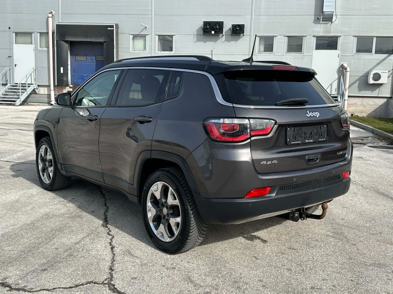 Jeep Compass 2.0 M-Jet Limited 4WD, Реални км, снимка 3 - Автомобили и джипове - 53559117