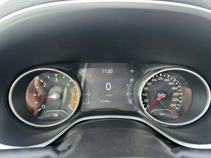 Jeep Compass 2.0 M-Jet Limited 4WD, Реални км, снимка 13 - Автомобили и джипове - 53559117