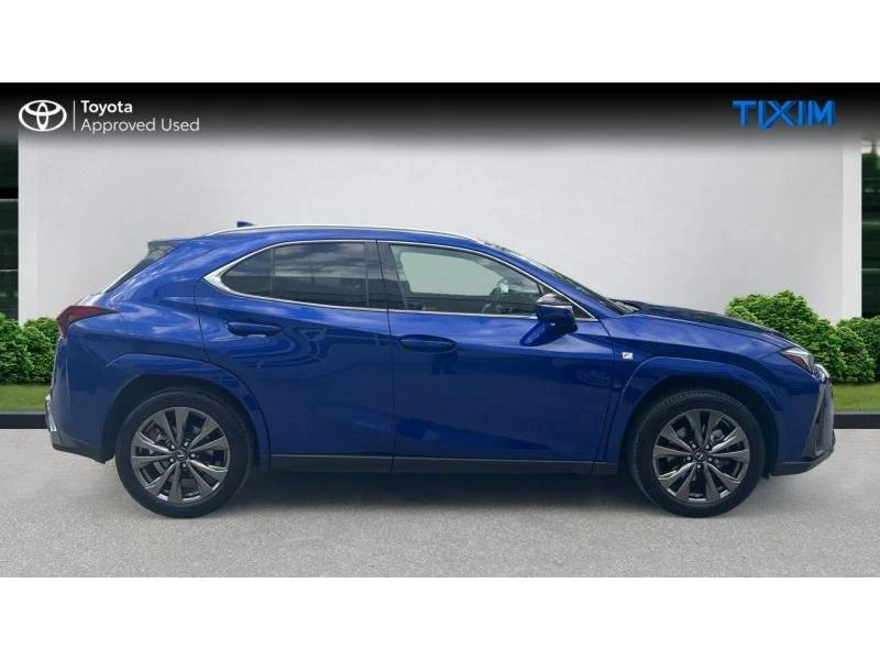 Lexus UX F SPORT - изображение 8