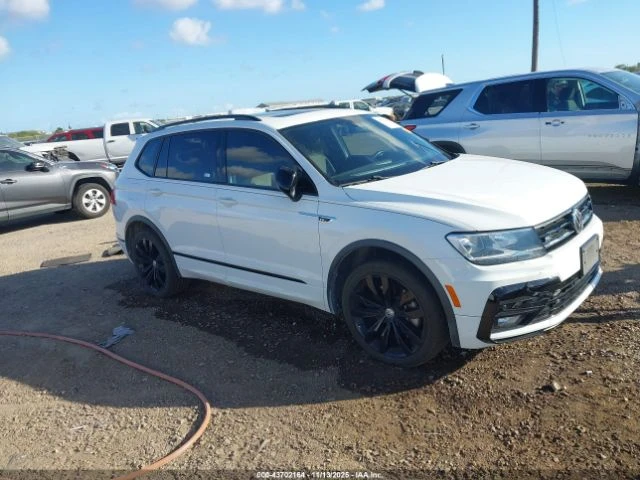 VW Tiguan R-LINE BLACK/2.0T SEL