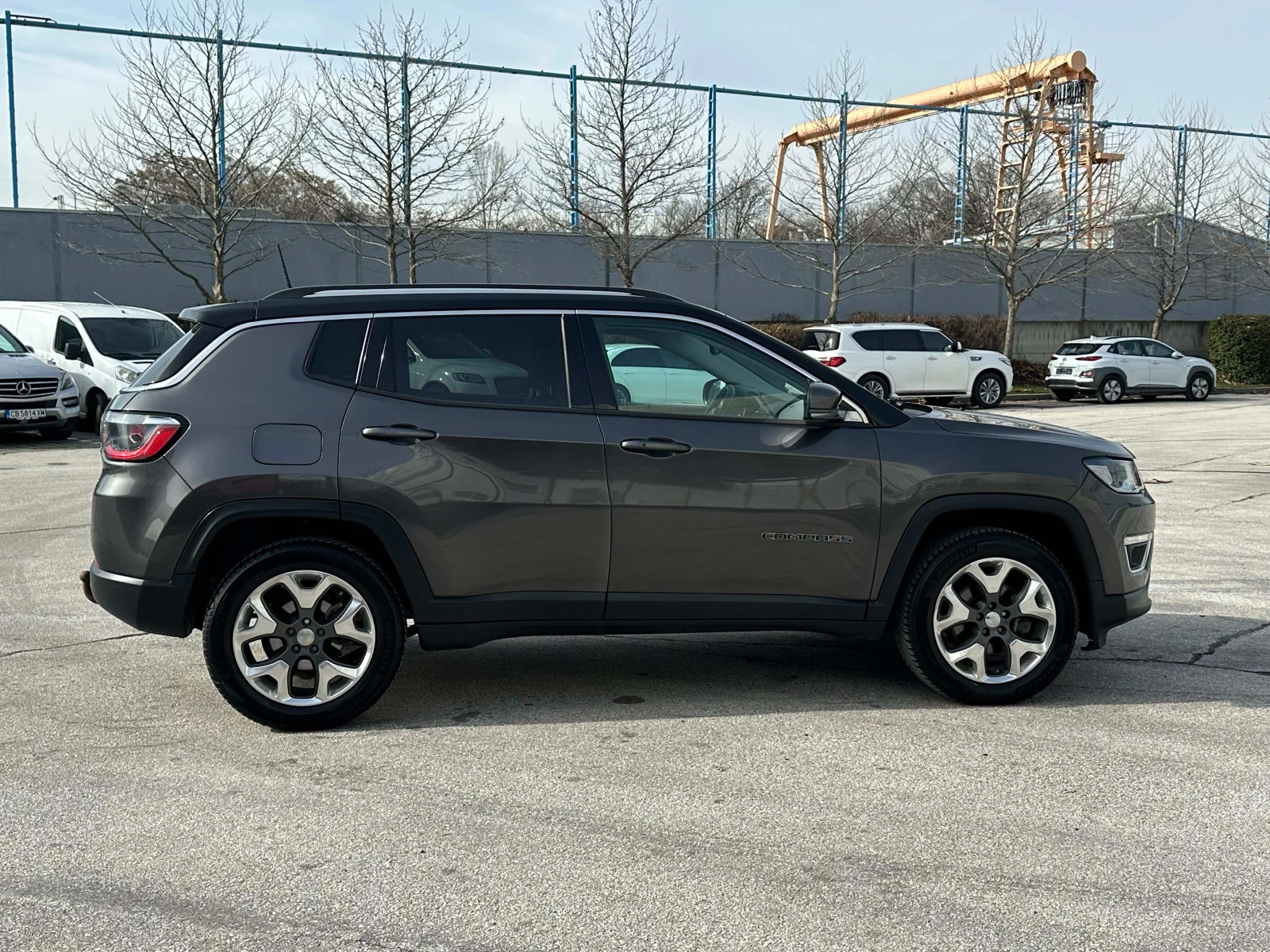 Jeep Compass 2.0 M-Jet Limited 4WD, Реални км - изображение 5