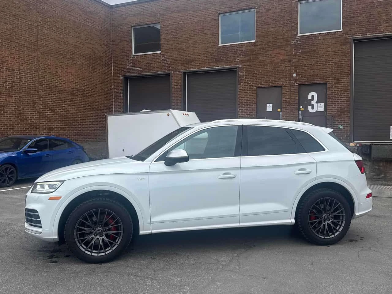 Audi SQ5 Technik/360/ОБДУХВАНЕ/ПАНОРАМА, снимка 2 - Автомобили и джипове - 54360431