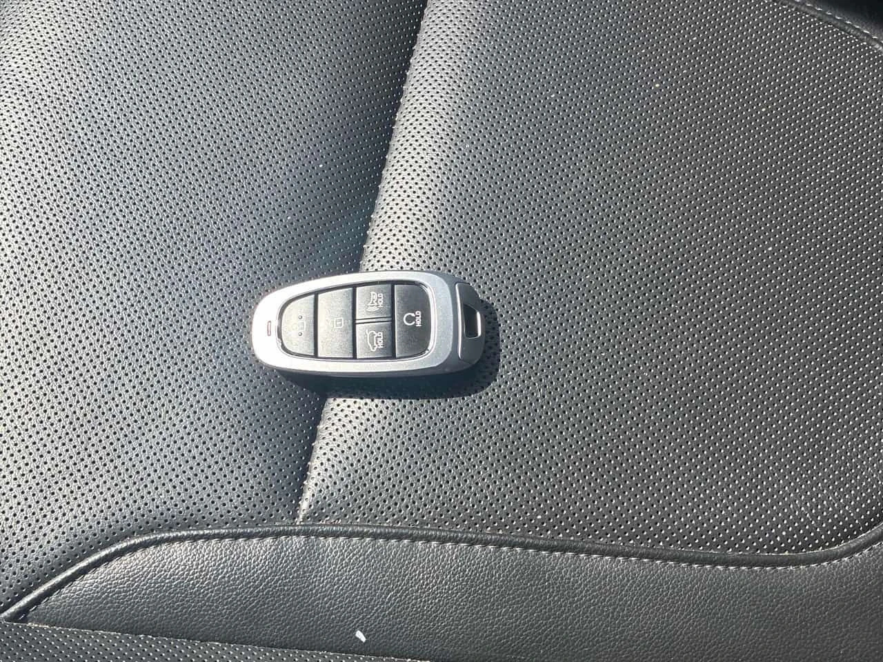 Hyundai Tucson Luxury/ПАНОРАМА/ДИСТРОНИК, снимка 13 - Автомобили и джипове - 54809815