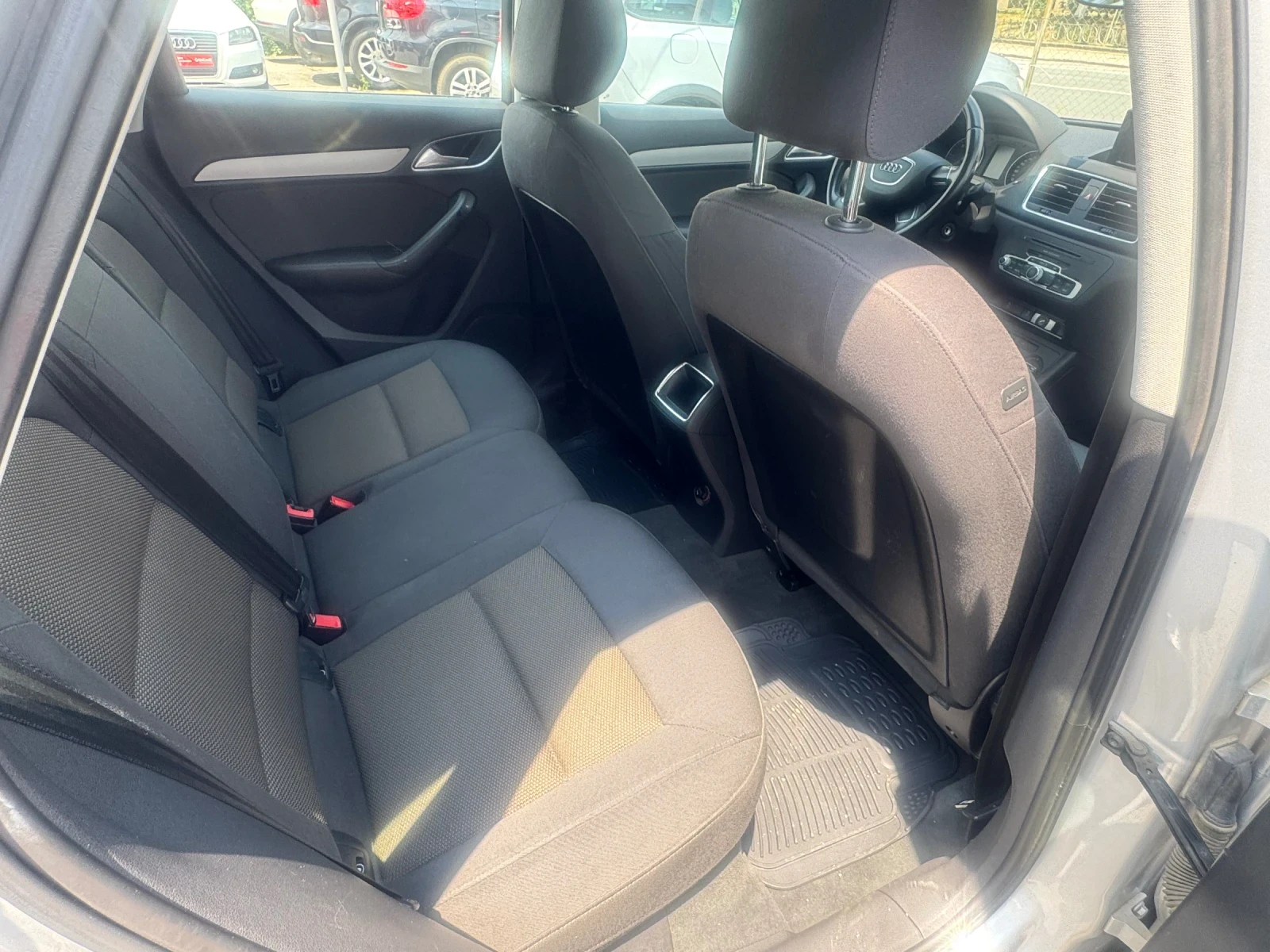 Audi Q3, снимка 10 - Автомобили и джипове - 55144497