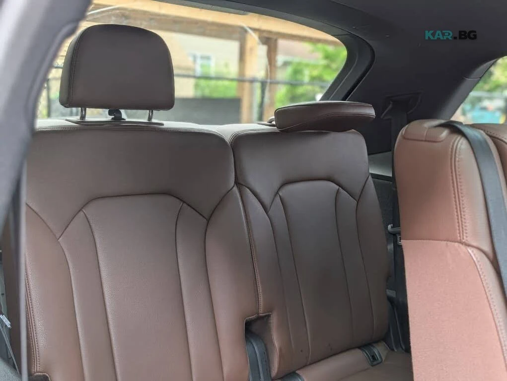 Audi Q7 QUATTRO* DISTRONIC* М.ТОЧКА* ПАНОРАМА* ПОДГРЕВ* , снимка 9 - Автомобили и джипове - 55377170