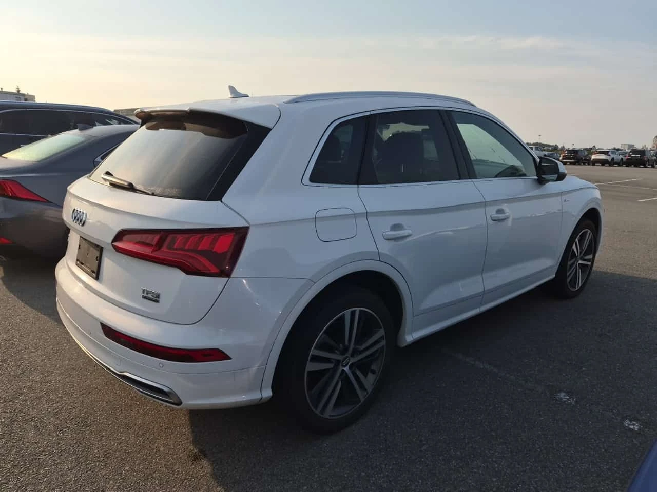 Audi Q5 * TECHNIK * CARFAX * ��������* �������* S LINE | Mobile.bg � ����������� 3