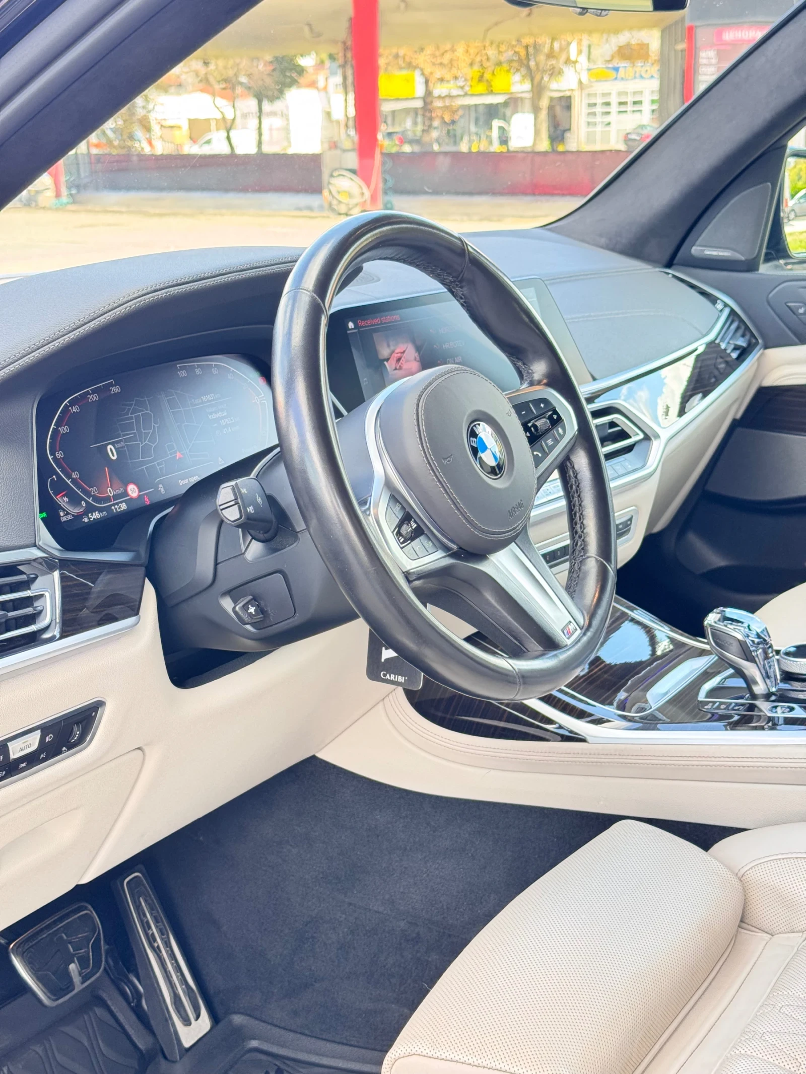 BMW X7, снимка 9 - Автомобили и джипове - 56331823