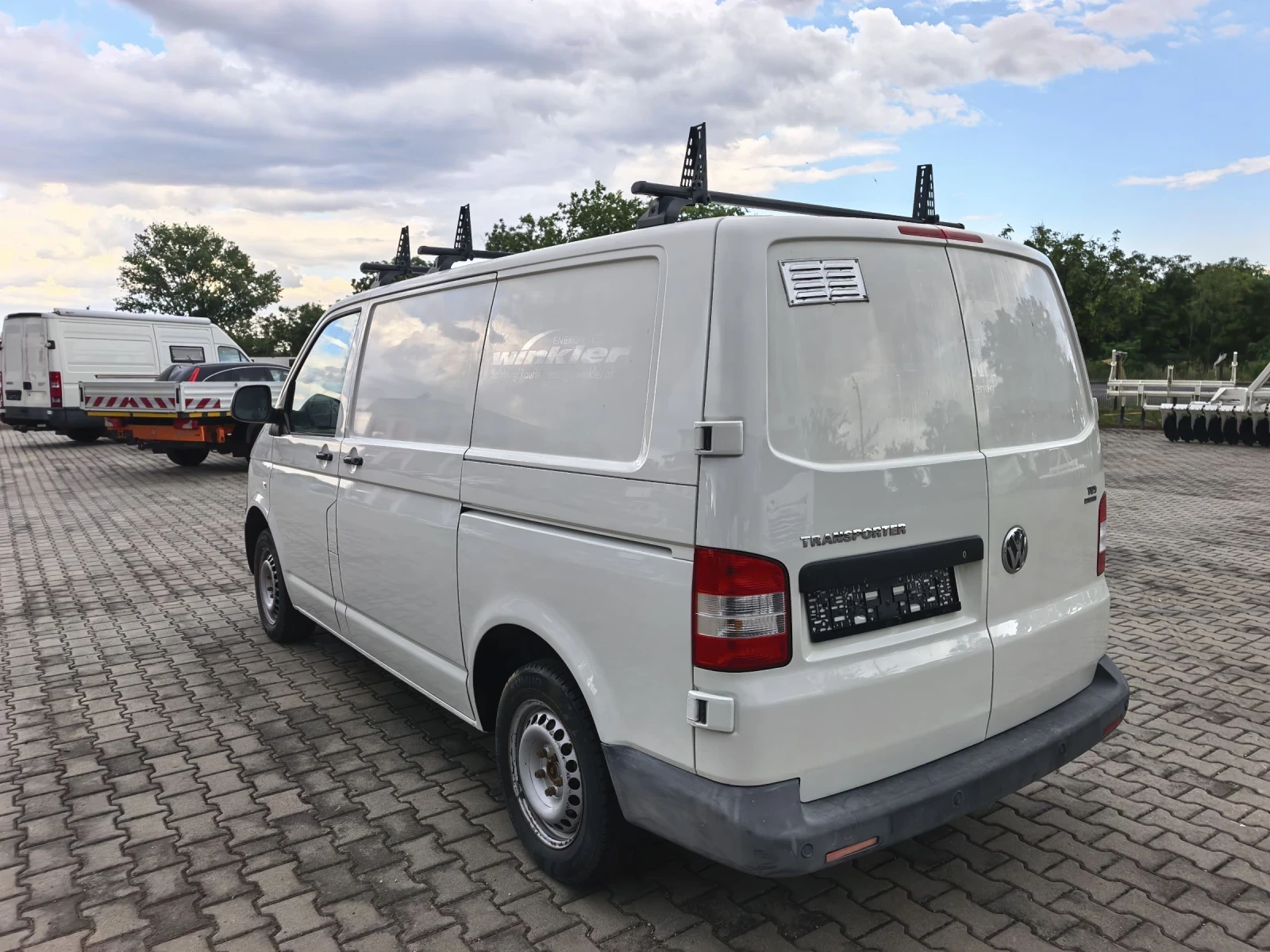 VW T6 2010г 2.0тди 140кс 4х4 Климатик, снимка 4 - Бусове и автобуси - 55225404