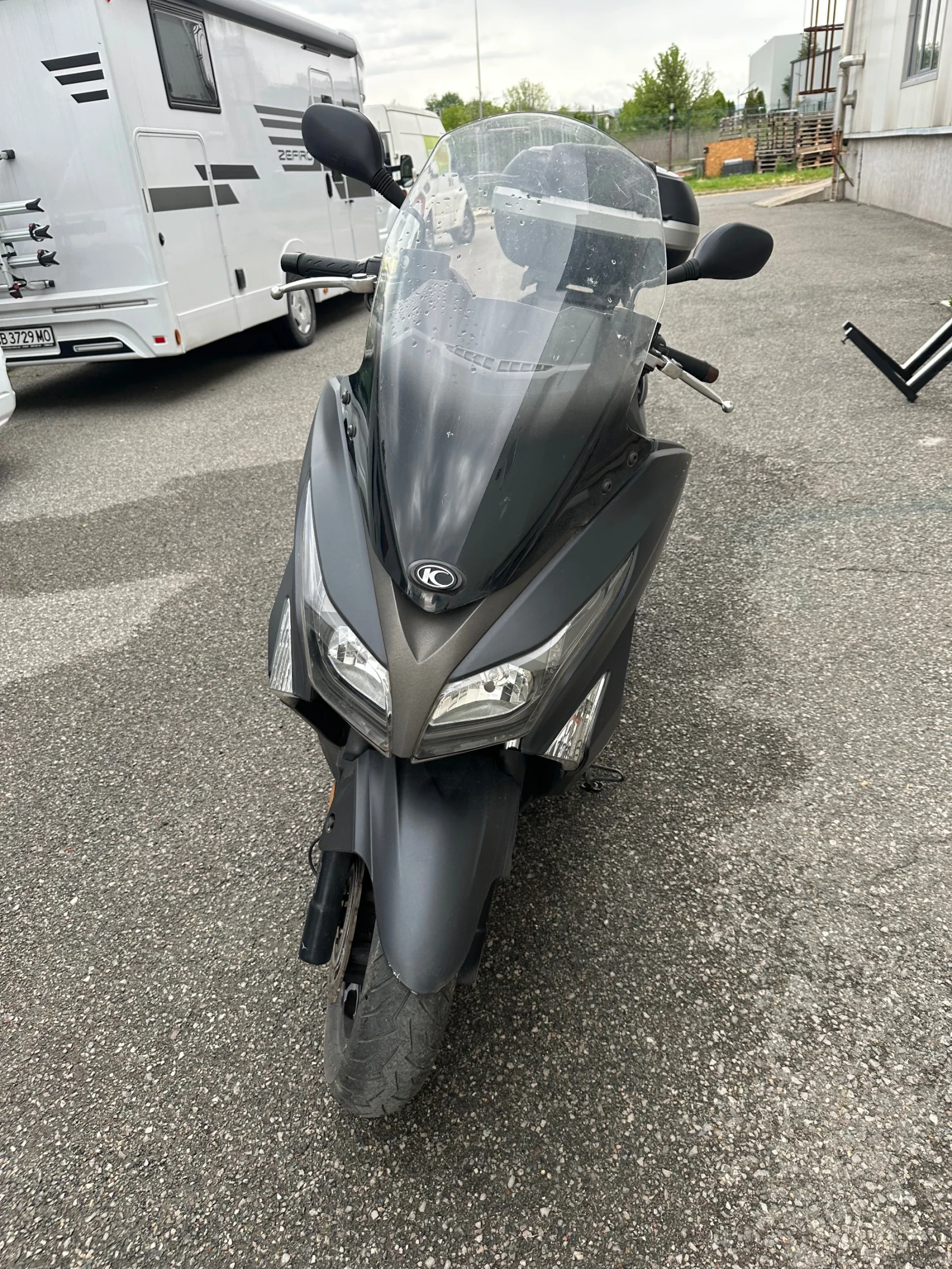 Kymco Downtown 300i, снимка 2 - Мотоциклети и мототехника - 56127201