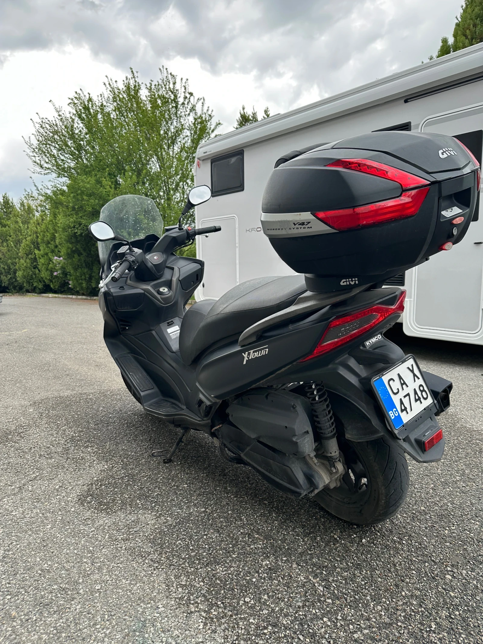 Kymco Downtown 300i, снимка 5 - Мотоциклети и мототехника - 56127201