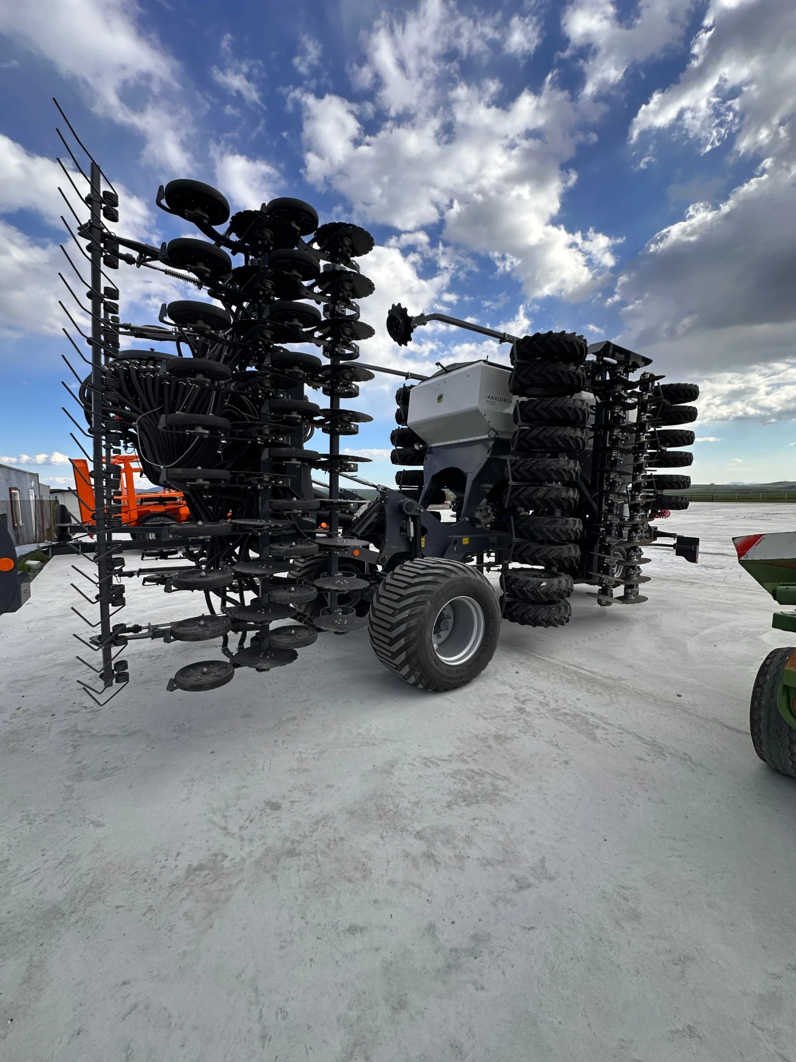 Сеялка Horsch Sky Maxidrill P120