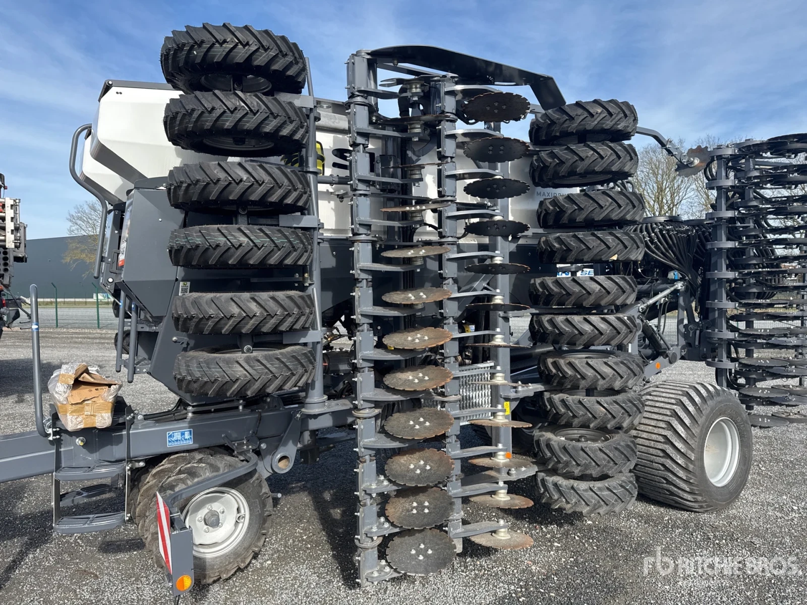 Сеялка Horsch Sky Maxidrill P120, снимка 4 - Селскостопанска техника - 54127938