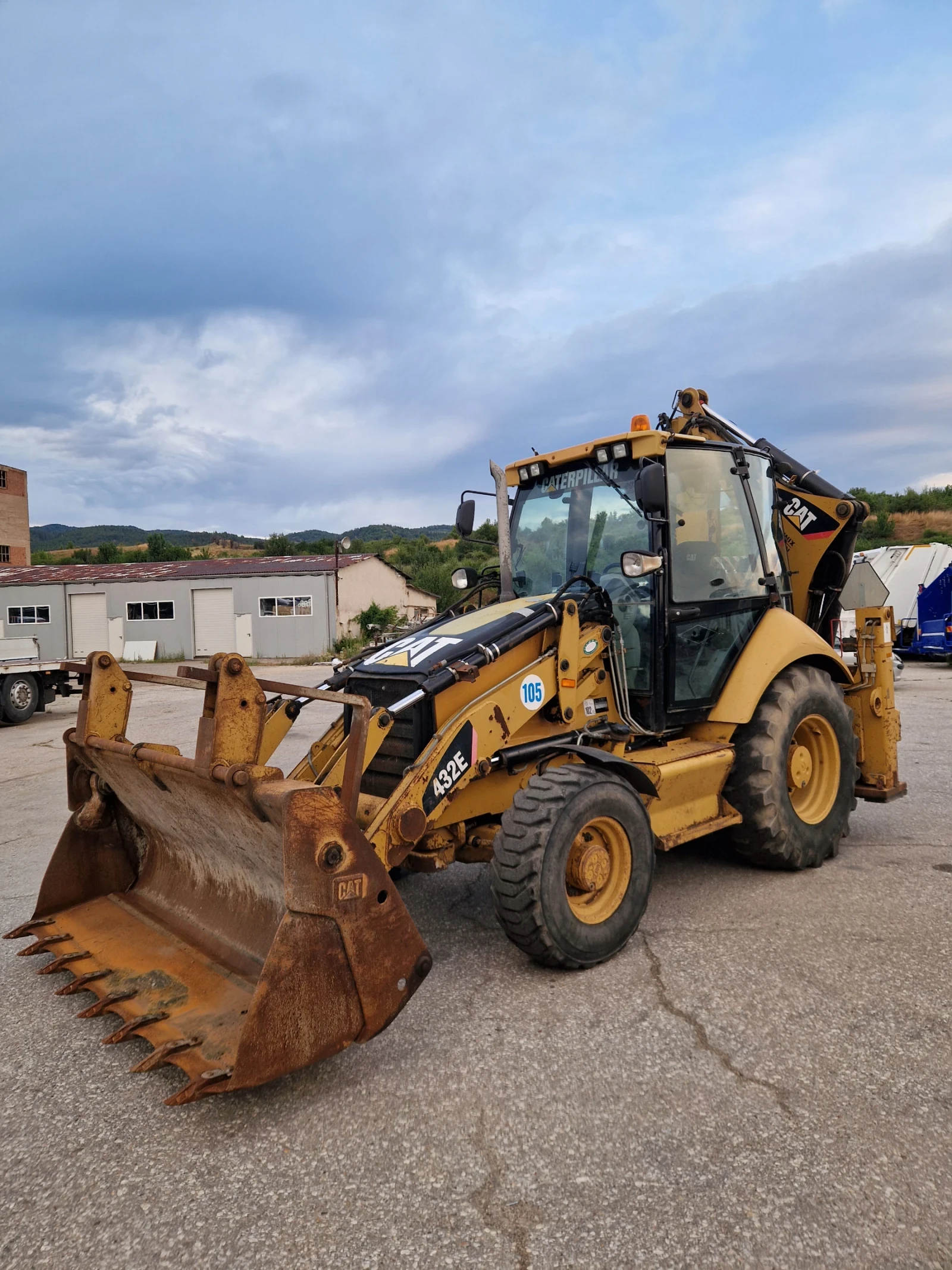 Багер Cat 432 E 