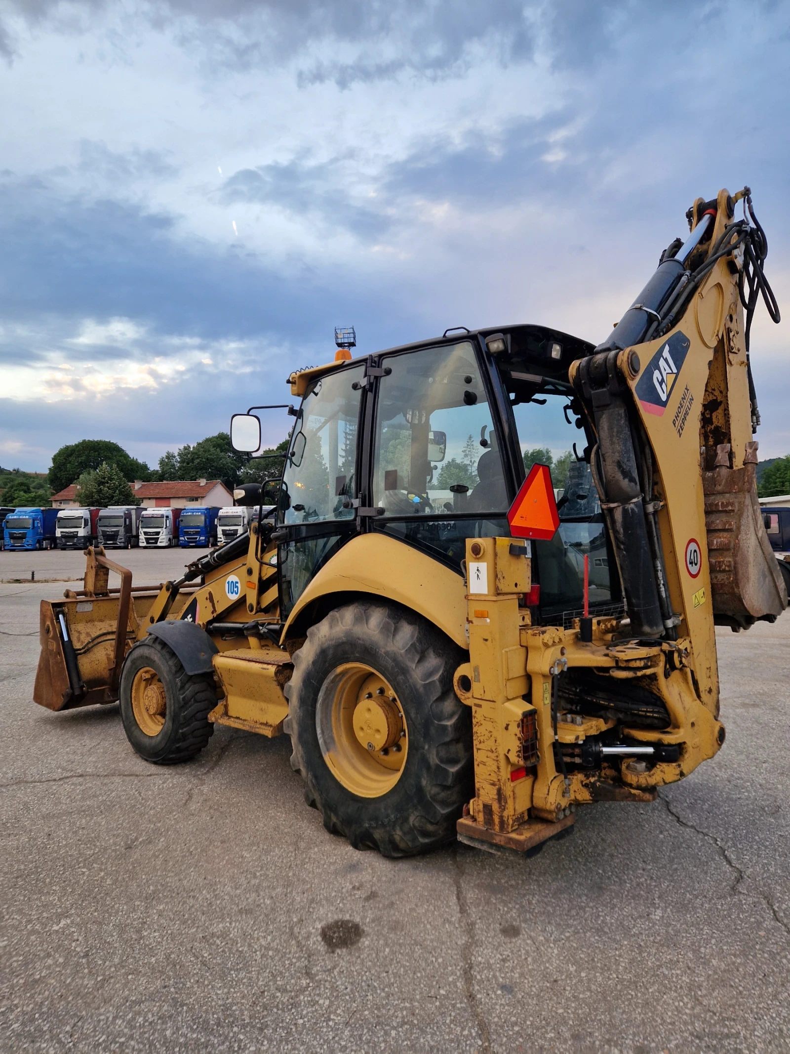 Багер Cat 432 E , снимка 3 - Индустриална техника - 55366174