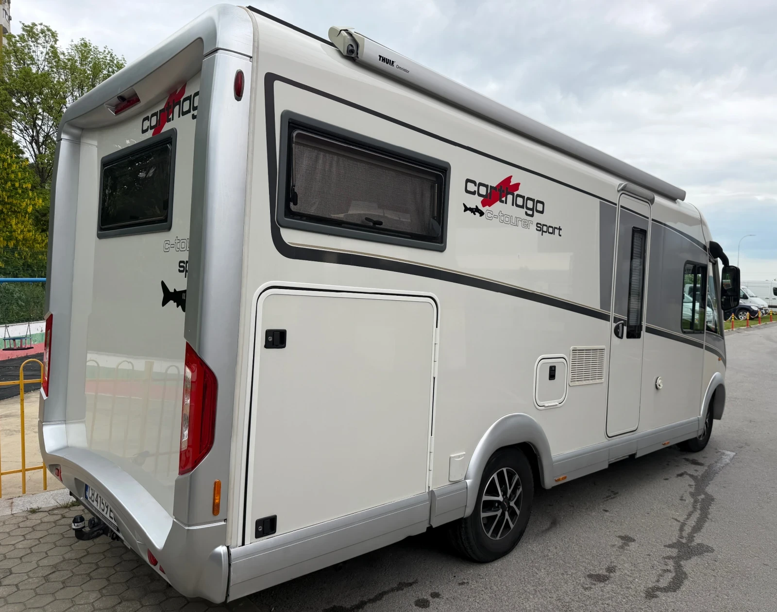 Кемпер Carthago C-Tourer I 142 Sport, снимка 4 - Каравани и кемпери - 54493023