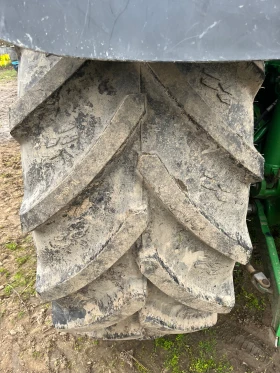 Гуми, снимка 3