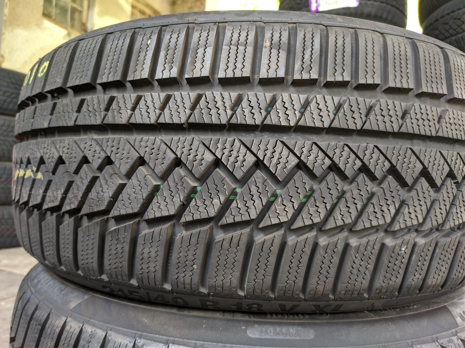  215/40R18 | Mobile.bg   1