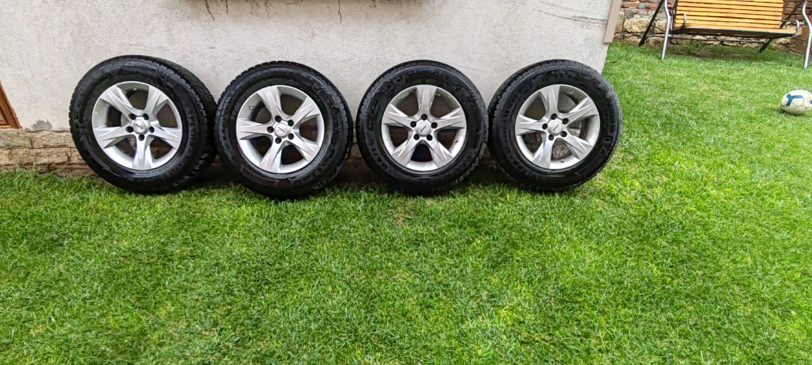    215/70R16 | Mobile.bg   1