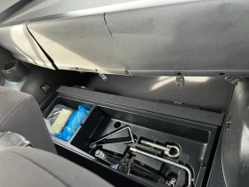 Toyota Verso 2.0 , снимка 8