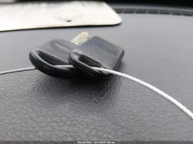 Ford Mustang 4.0l V6/V6 Premium, снимка 11