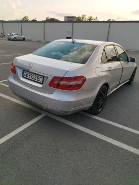 Mercedes-Benz E 200, снимка 2