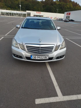 Mercedes-Benz E 200, снимка 1