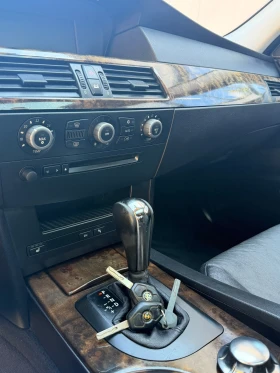 BMW 530 M-ПАКЕТ/218к.с./ГОТОВ ЛИЗИНГ!/, снимка 13