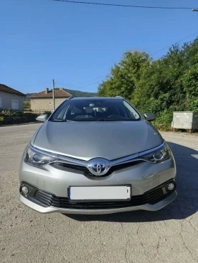 Toyota Auris, снимка 1