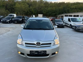 Toyota Corolla verso 2.2D-4D 136к.с. 6ск., снимка 2