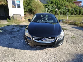 Volvo V60 2.4 D5 AWD, снимка 2