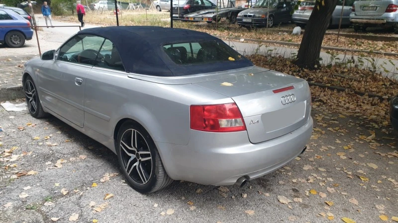 Audi A4 2.4 V6 , снимка 2 - Автомобили и джипове - 38572494